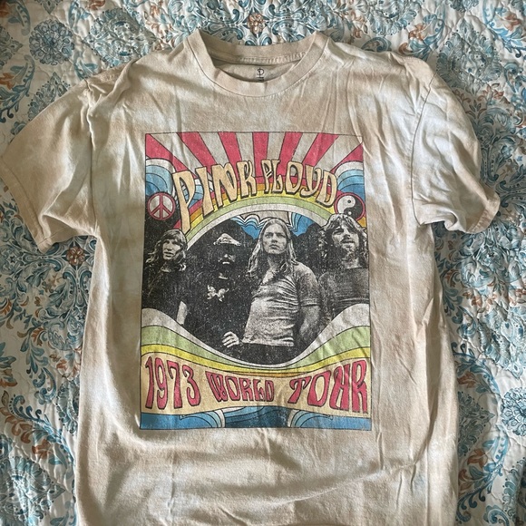 Tops - Pink Floyd Graphic Tee - Cream
